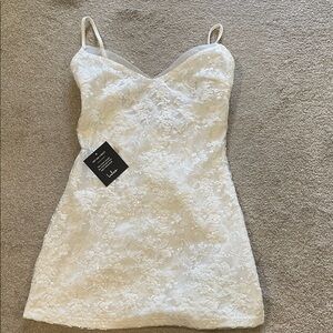 Lulu's White Lace Midi Dress